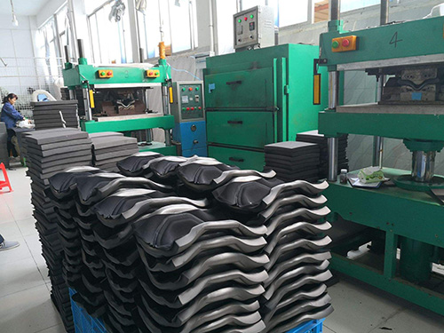 工厂机器和设备